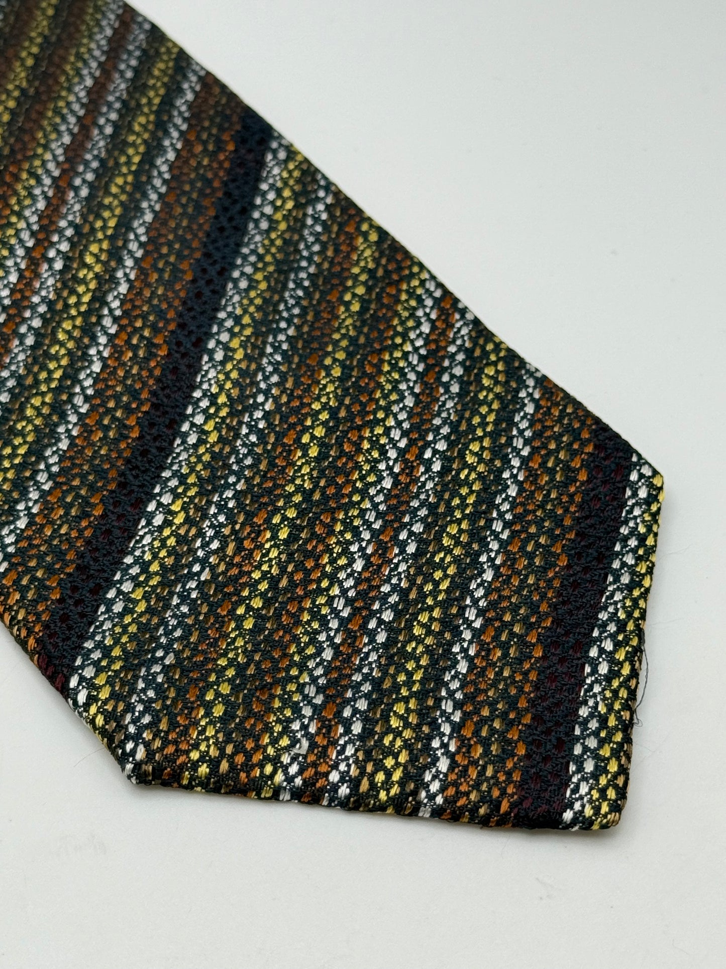 Multicolor stripes jacquard silk tie