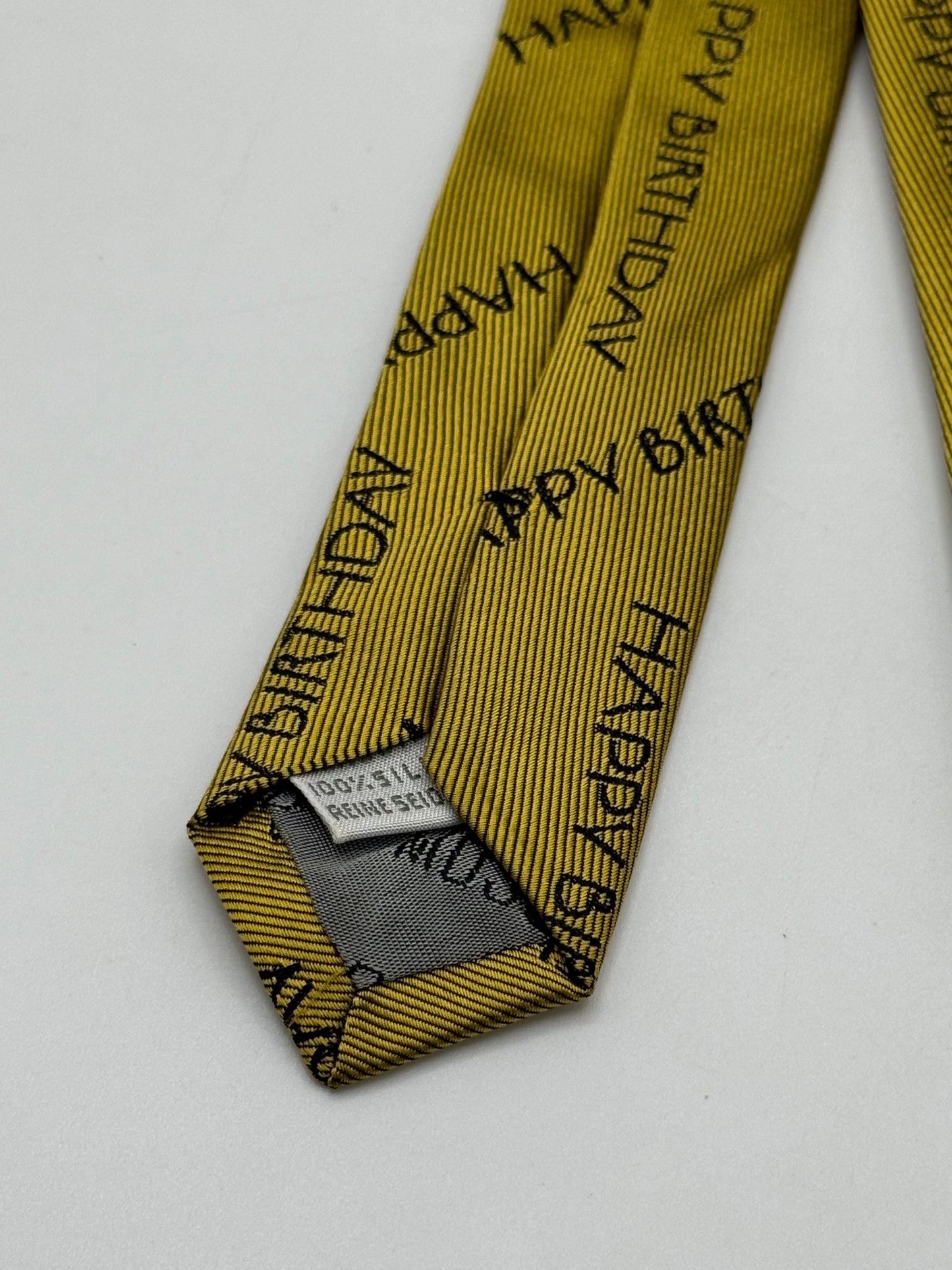 Gold twill silk tie