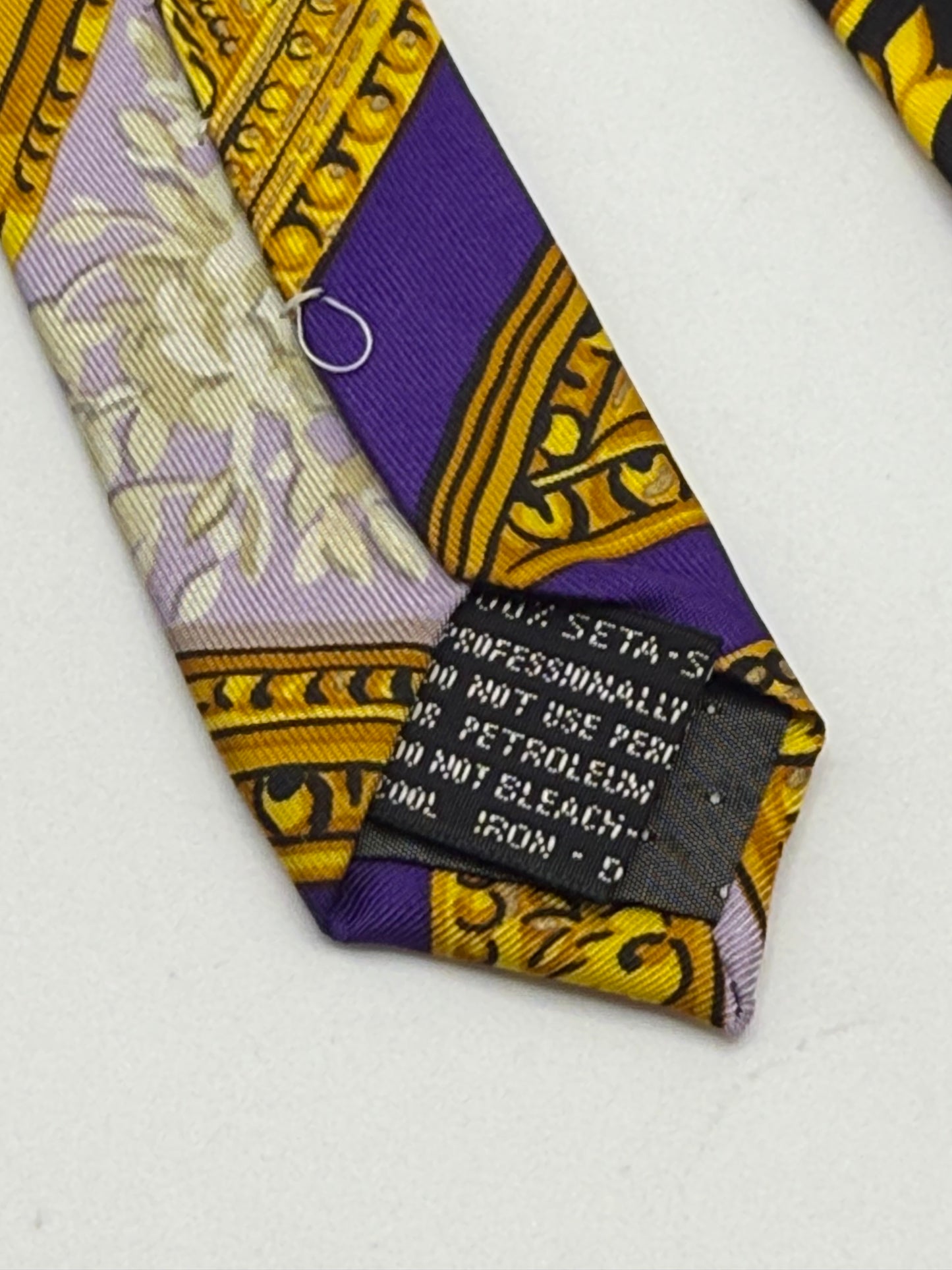 Baroque vintage silk tie