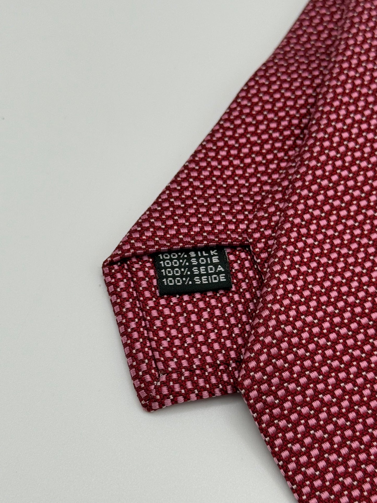 7-Fold jacquard silk tie
