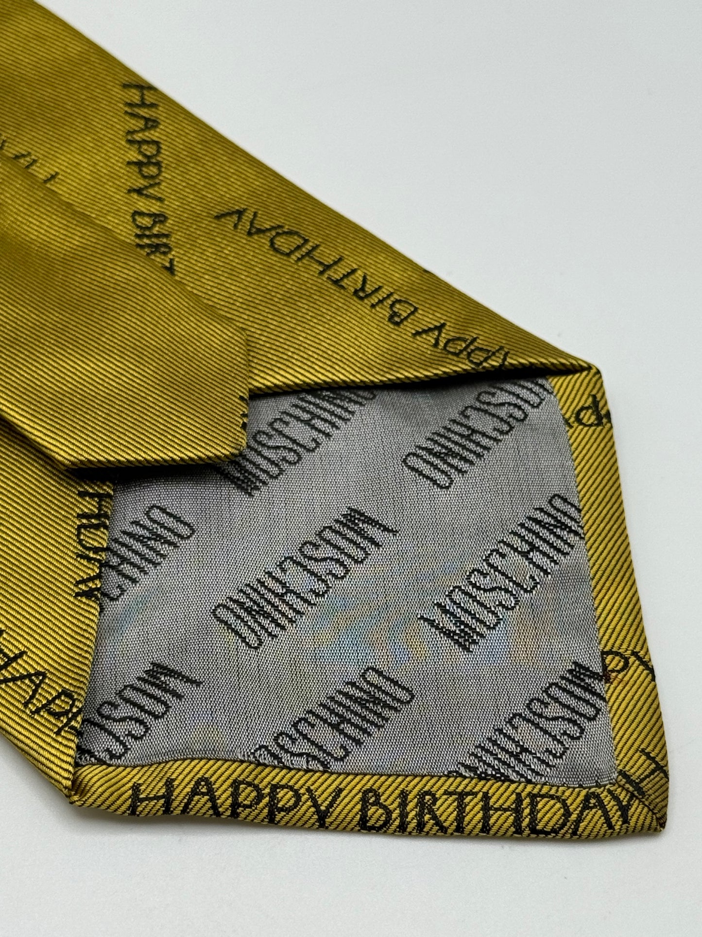 Gold twill silk tie