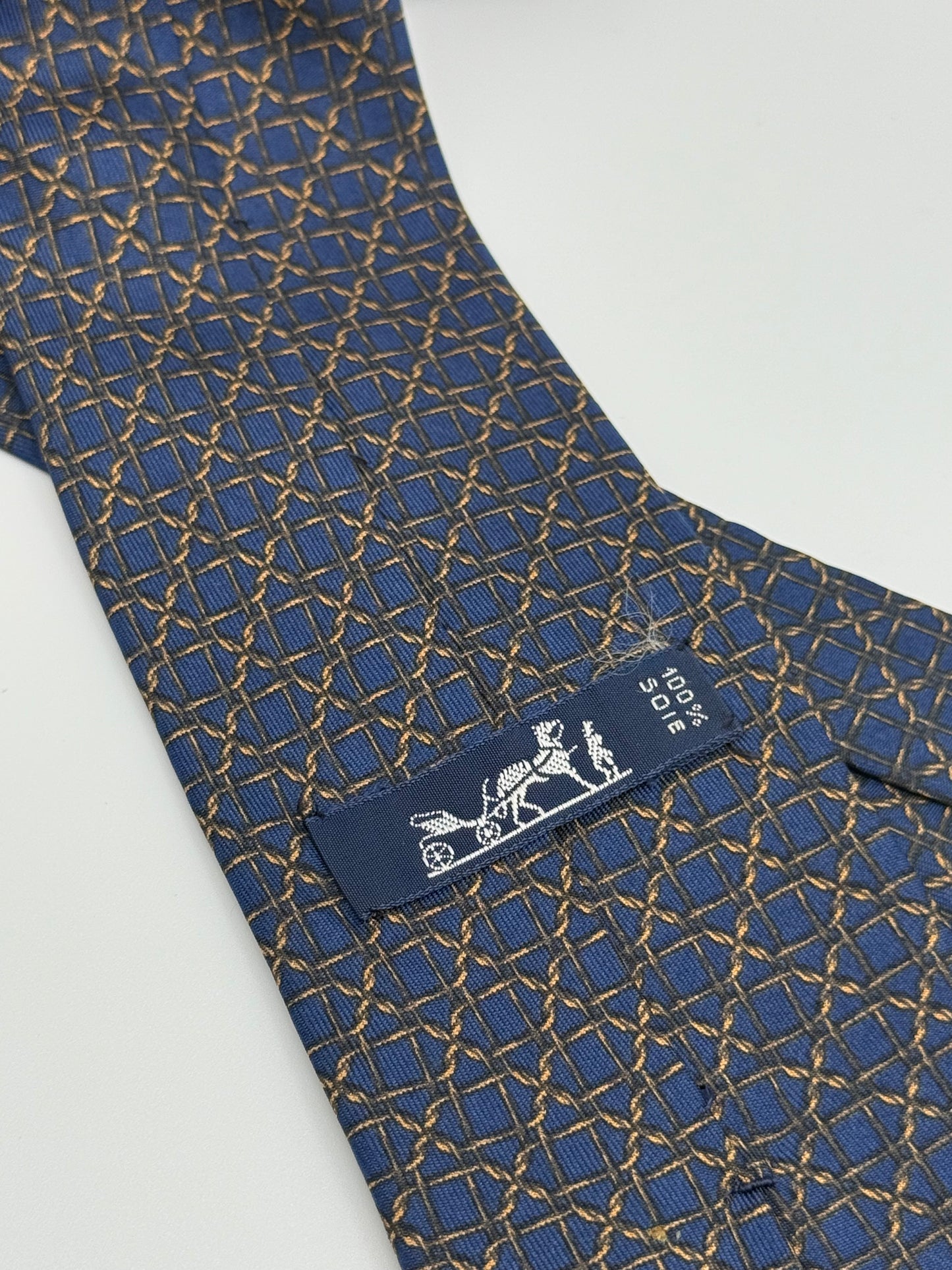 Dark blue chain silk tie