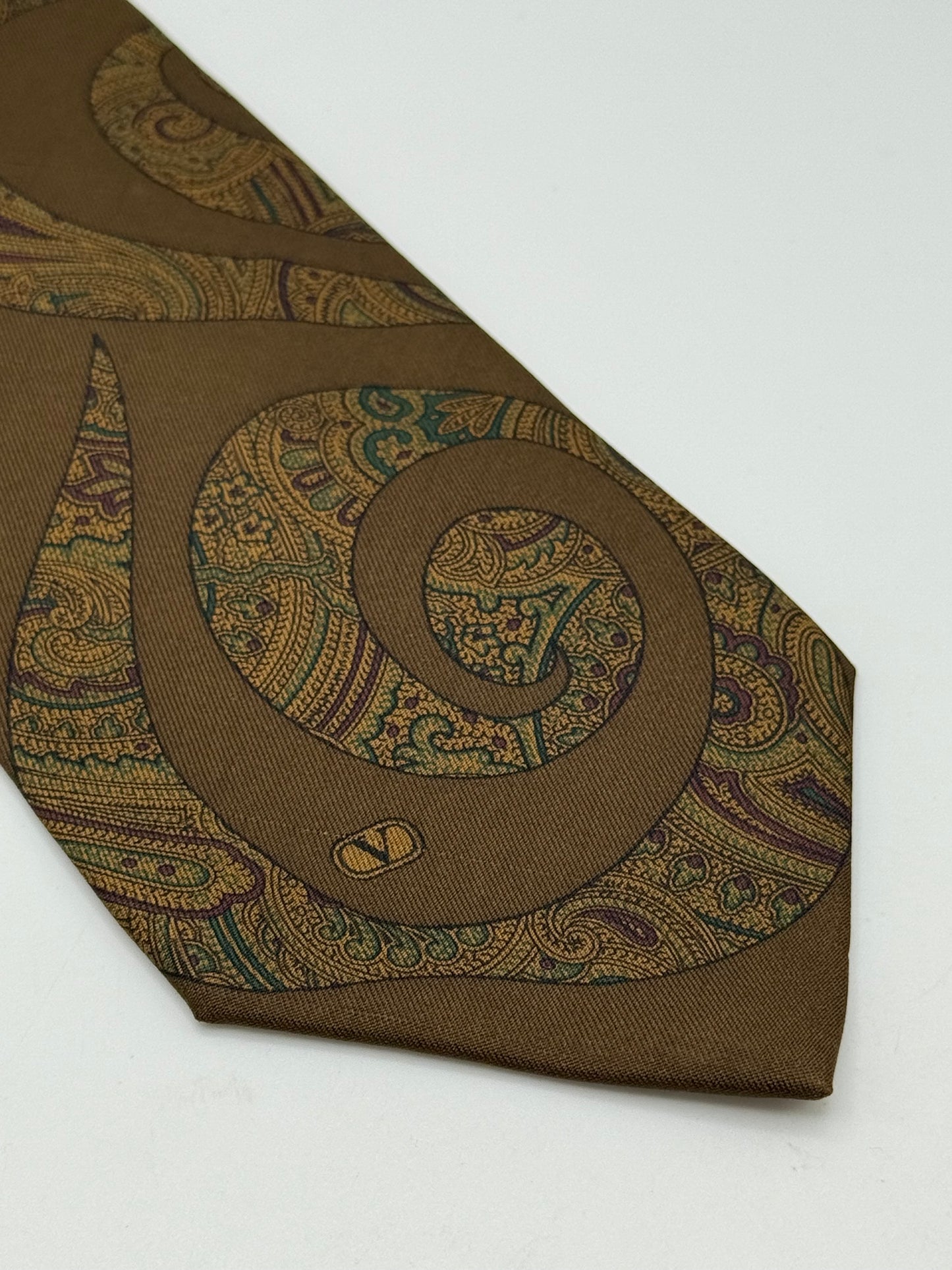 Light brown twill silk tie cashmere pattern