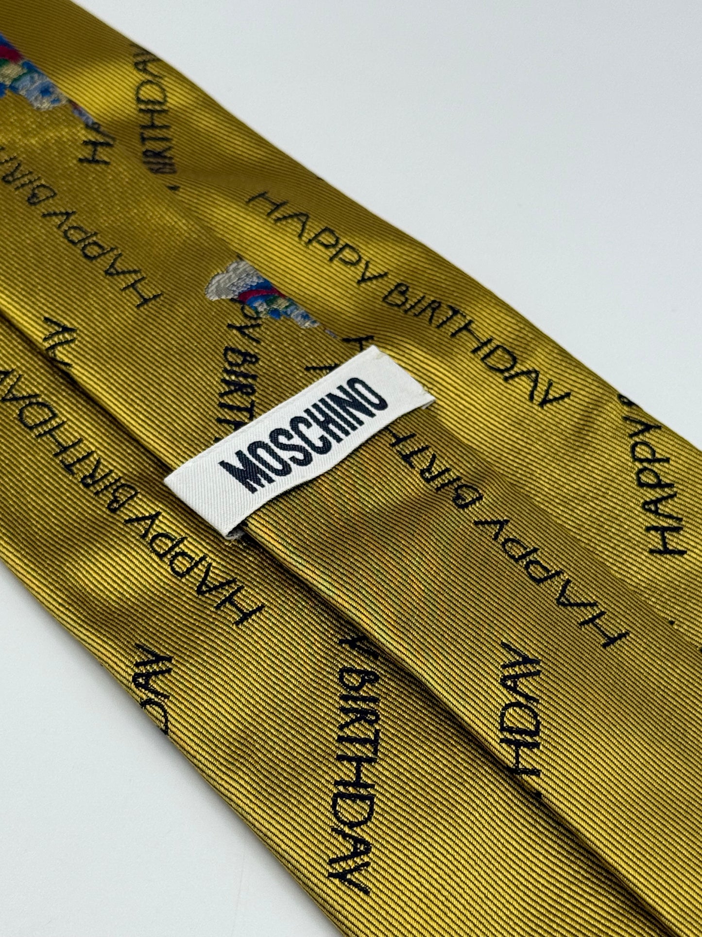 Gold twill silk tie