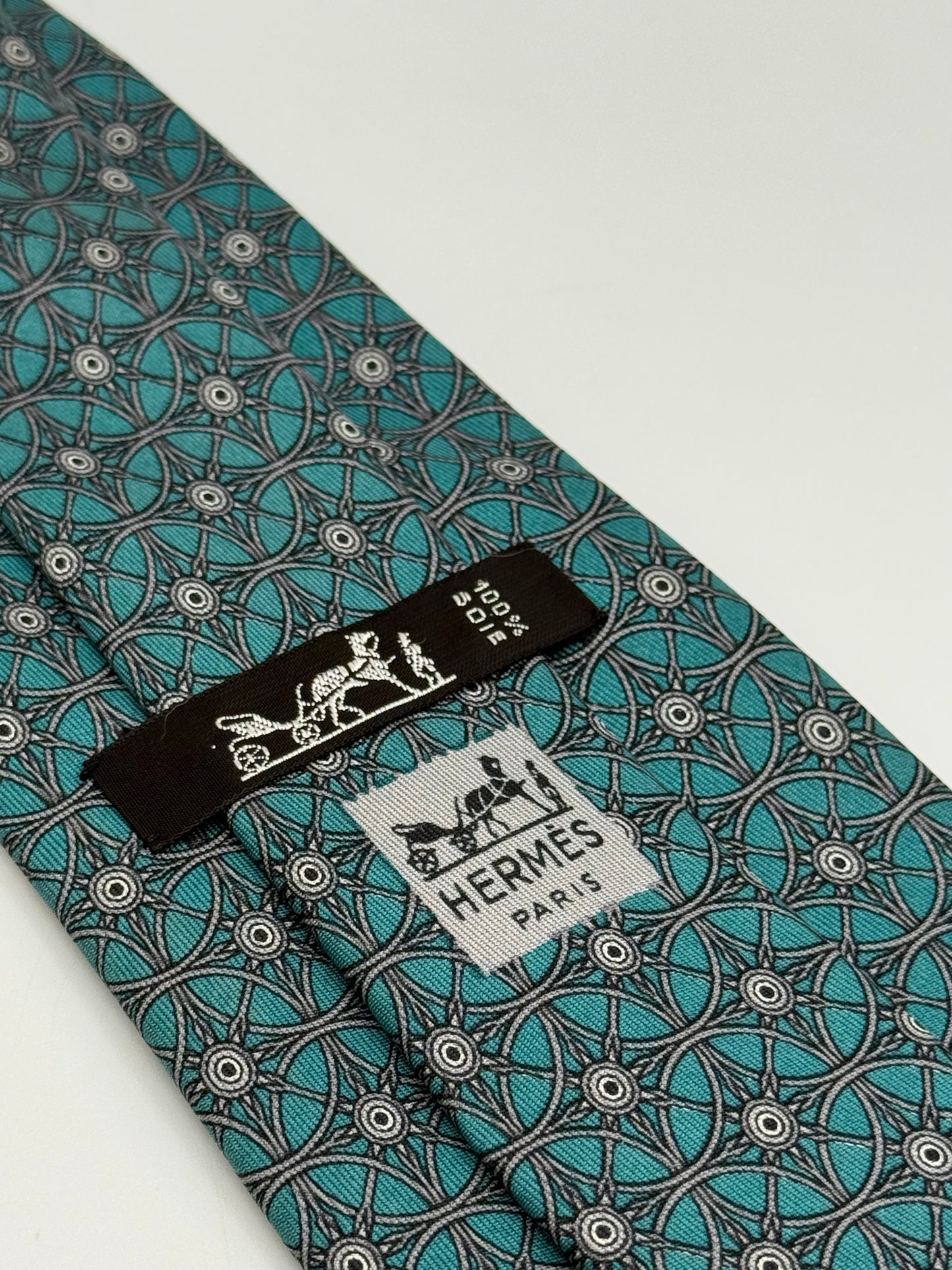 Light blue twill silk tie
