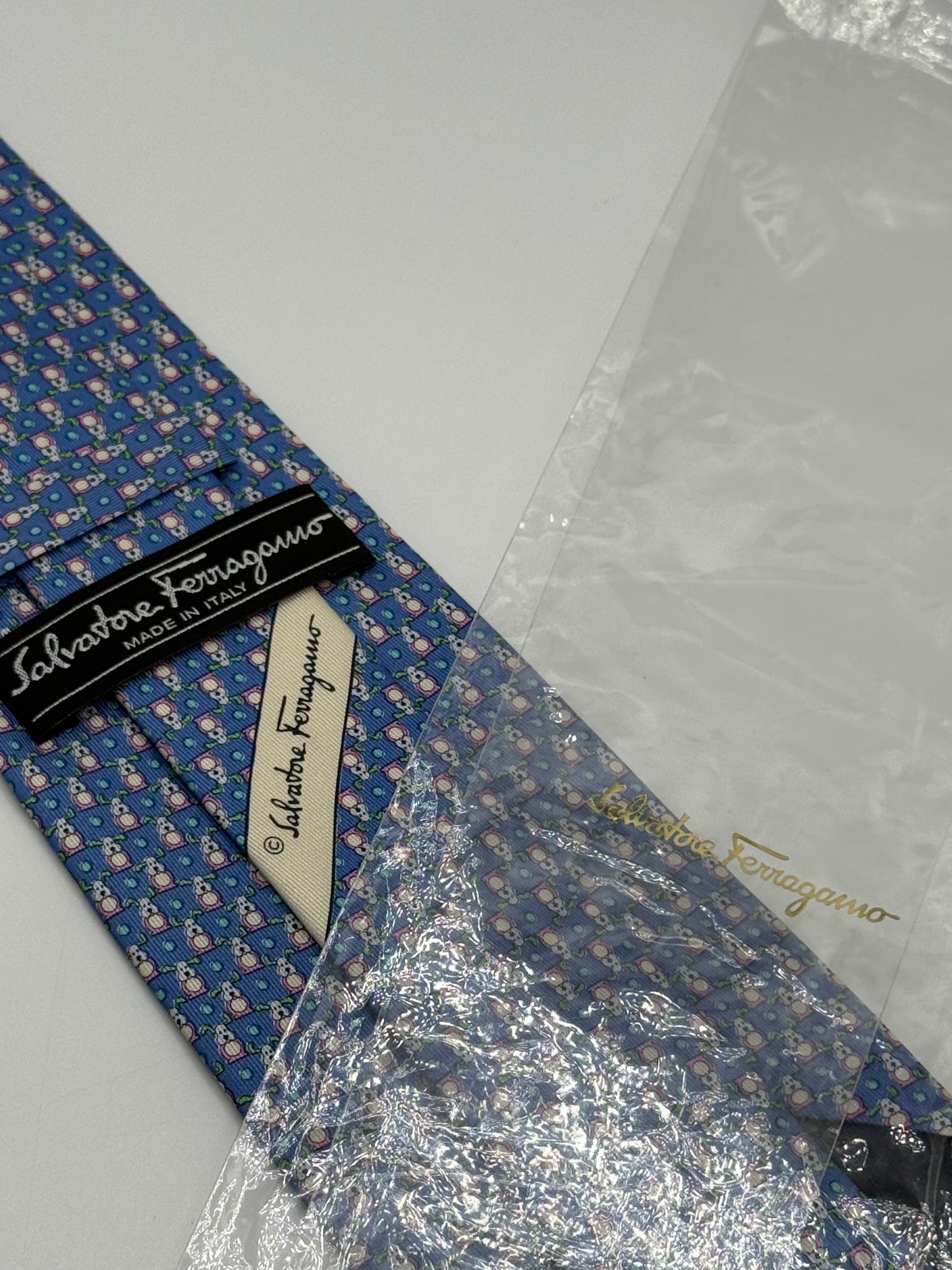 Blue twill silk tie whit micro pattern