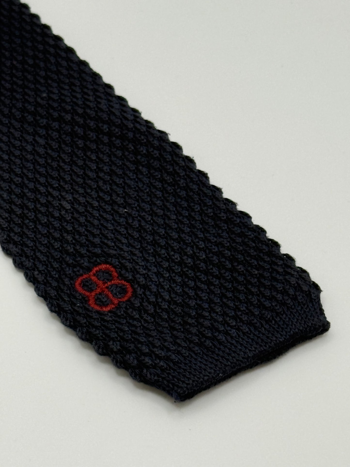 Dark blue tricot tie