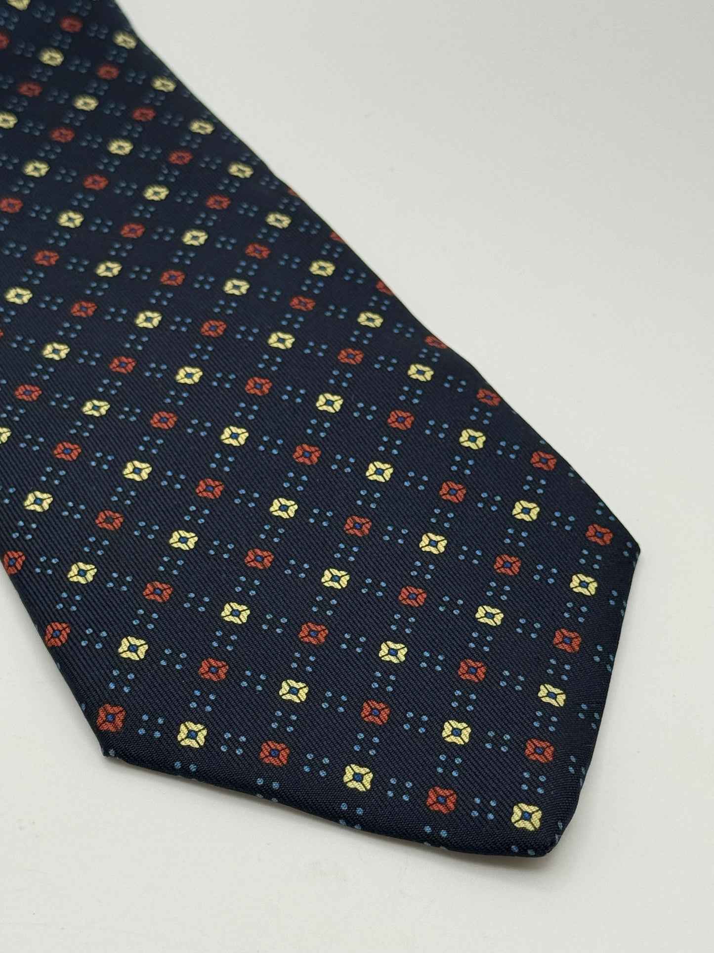 Dark blue twill silk tie