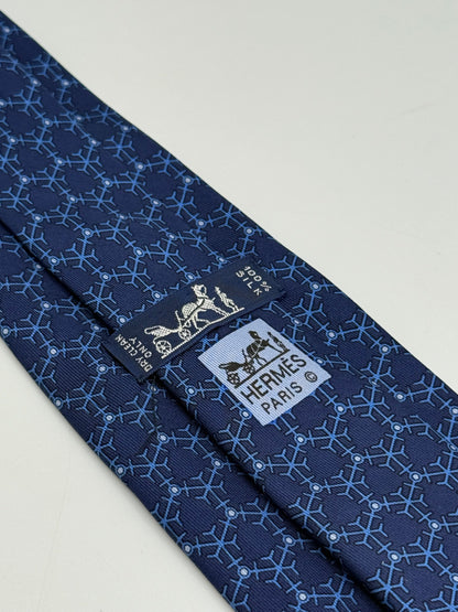 Dark blue silk twill tie