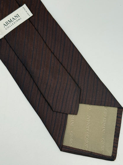Brown jacquard silk tie