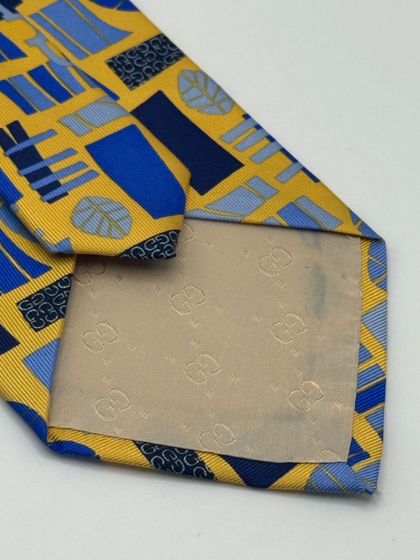Yellow twill silk tie