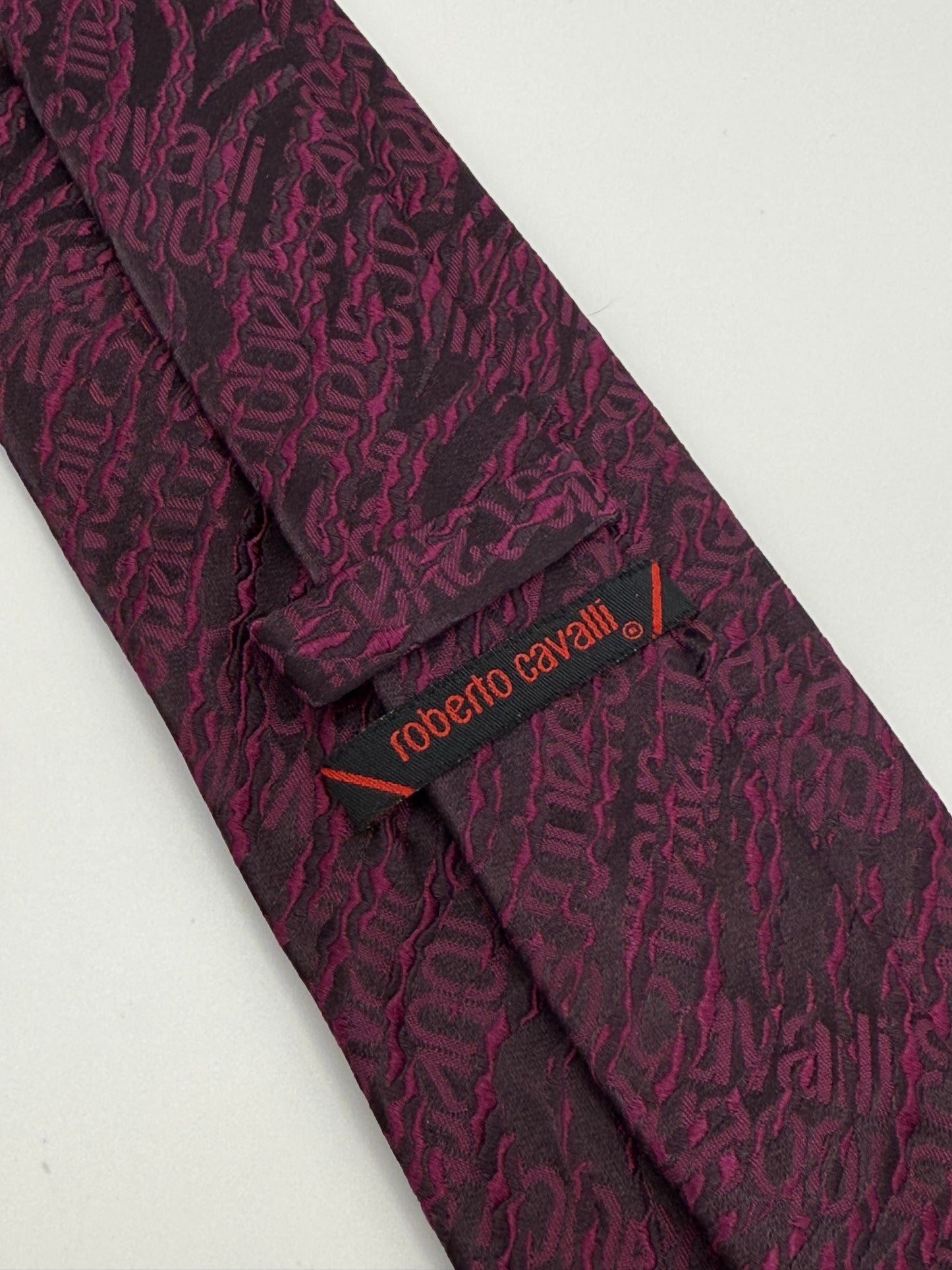 Black jacquard silk tie