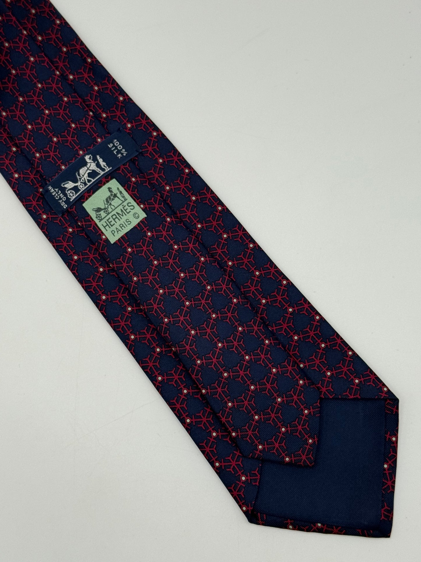 Dark blue twill silk tie