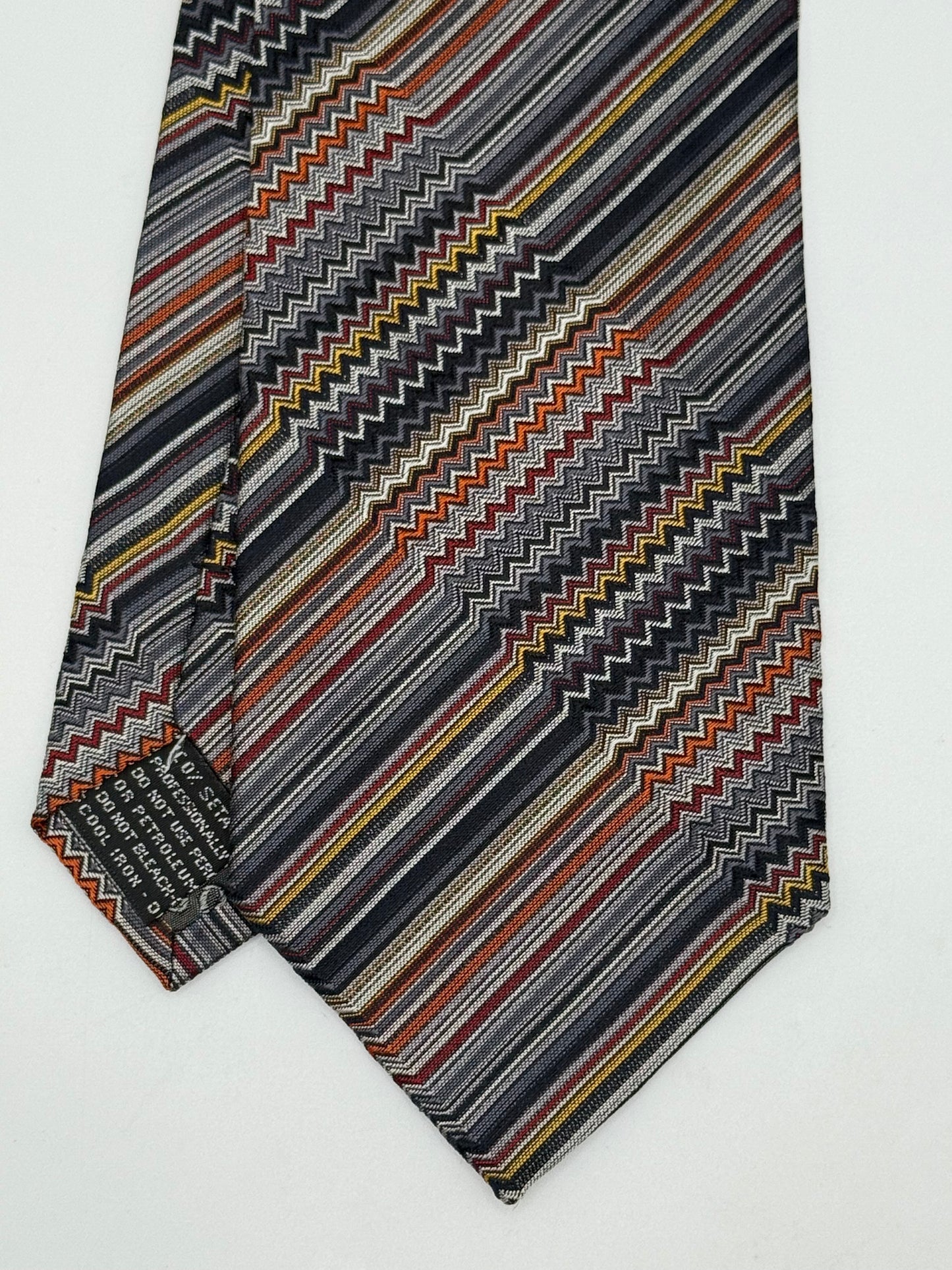 Jacquard silk tie whit stripes