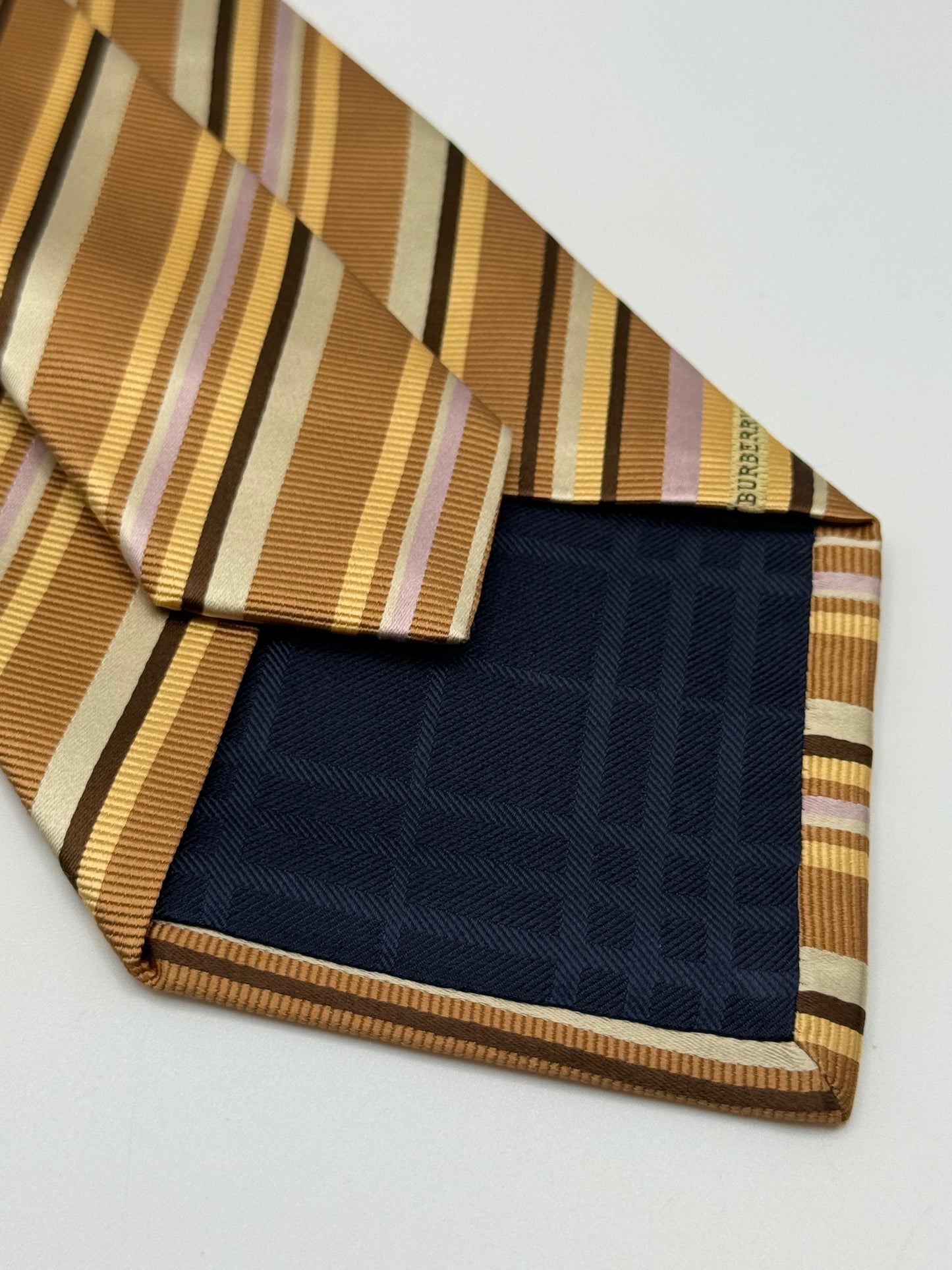 Multicolor stripes twill silk tie