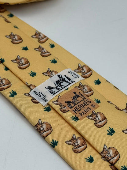 Yellow twill silk tie
