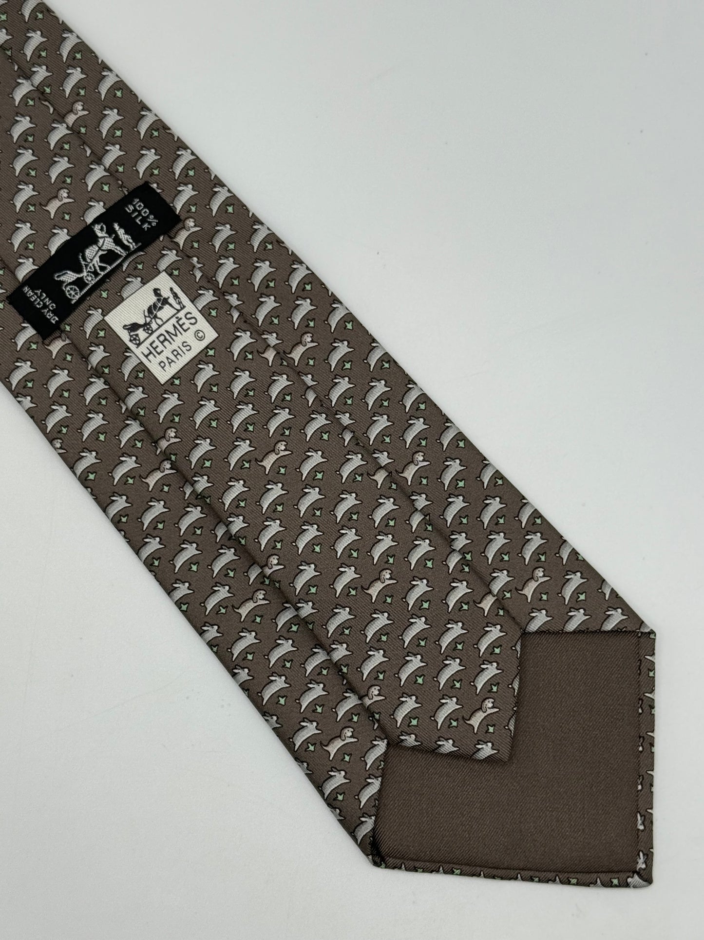 Grey twill silk tie