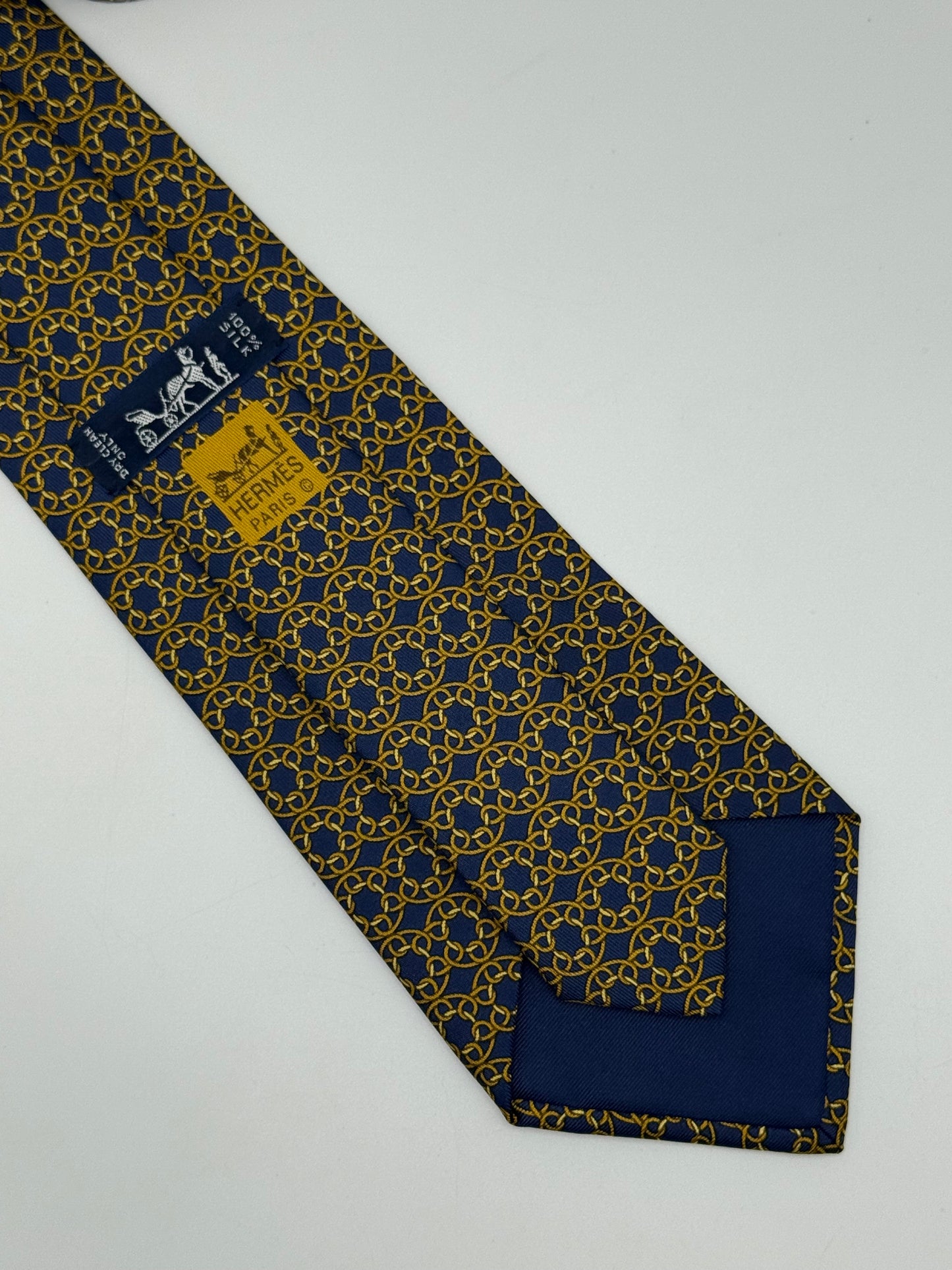 Dark blue twill silk tie geometric pattern