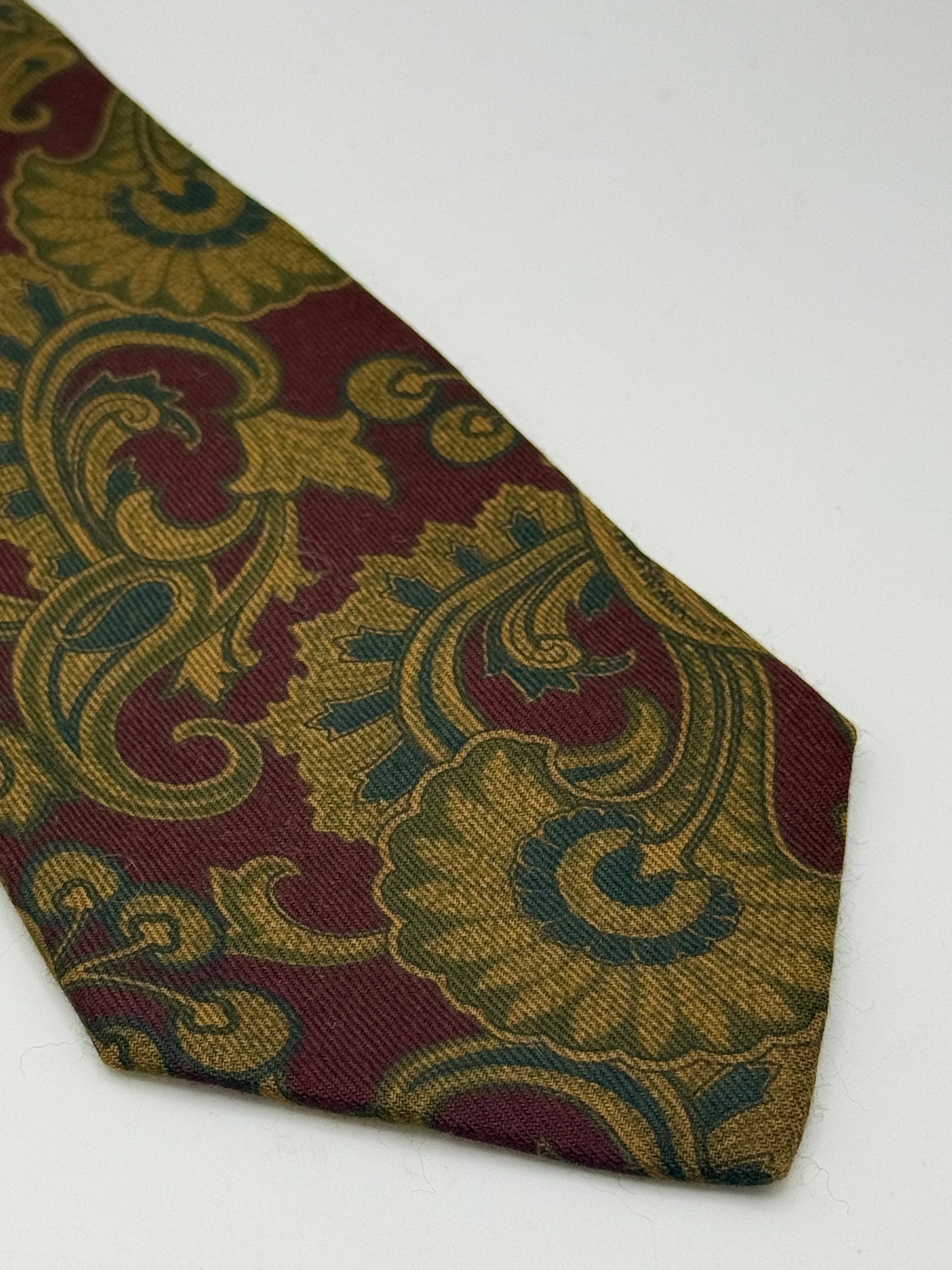 Burgundy twill cashmere and silk tie
