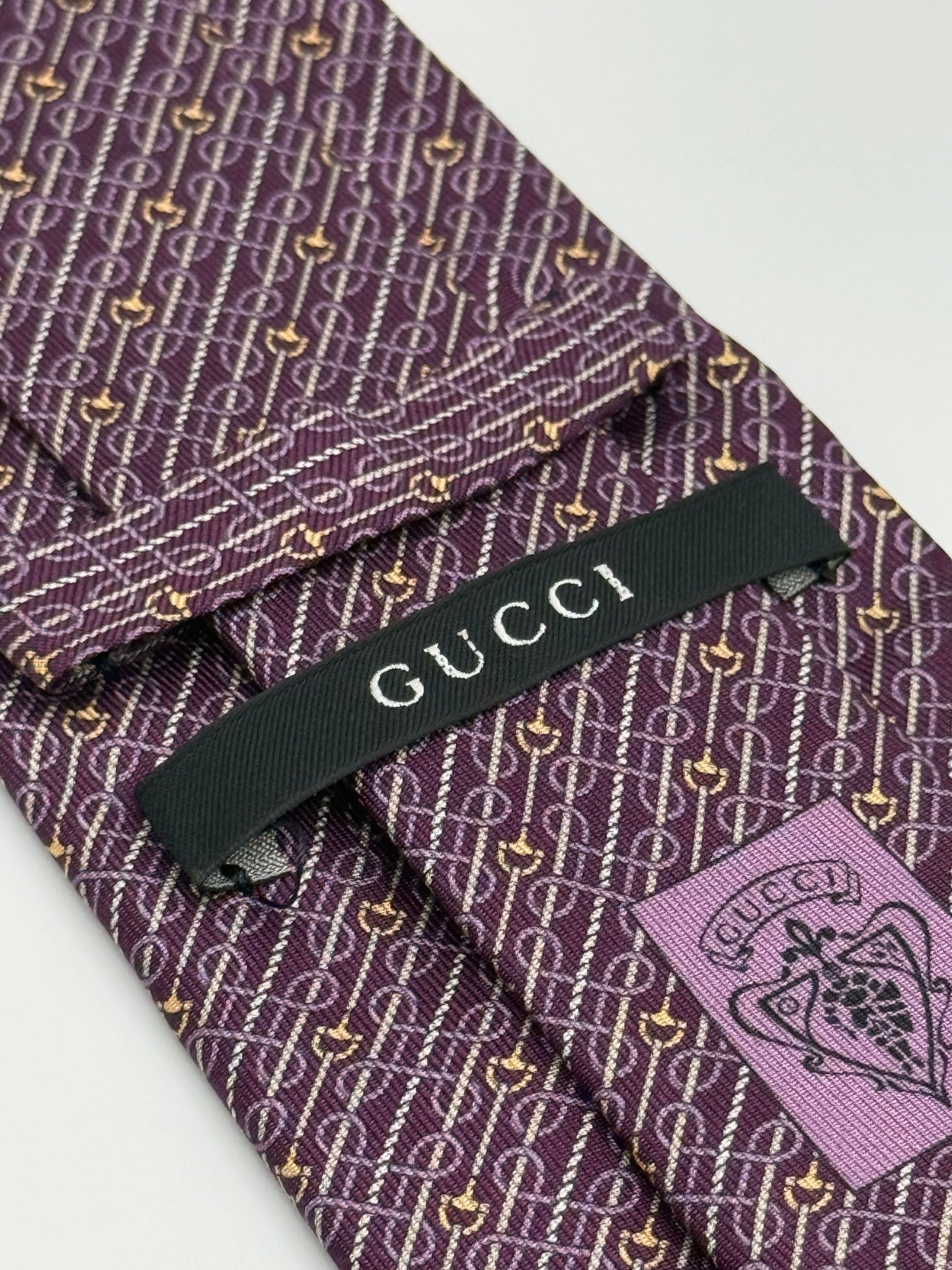 Pink twill silk tie