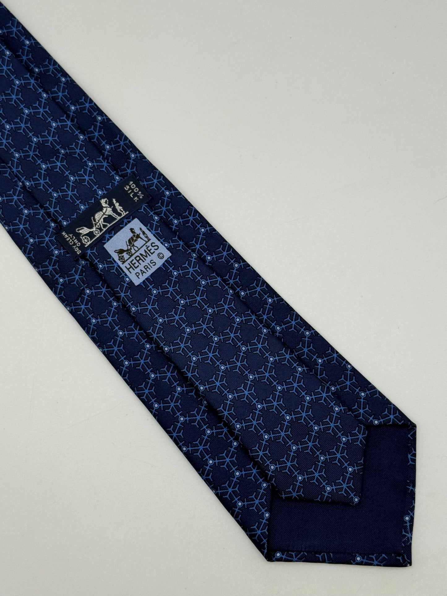 Dark blue silk twill tie