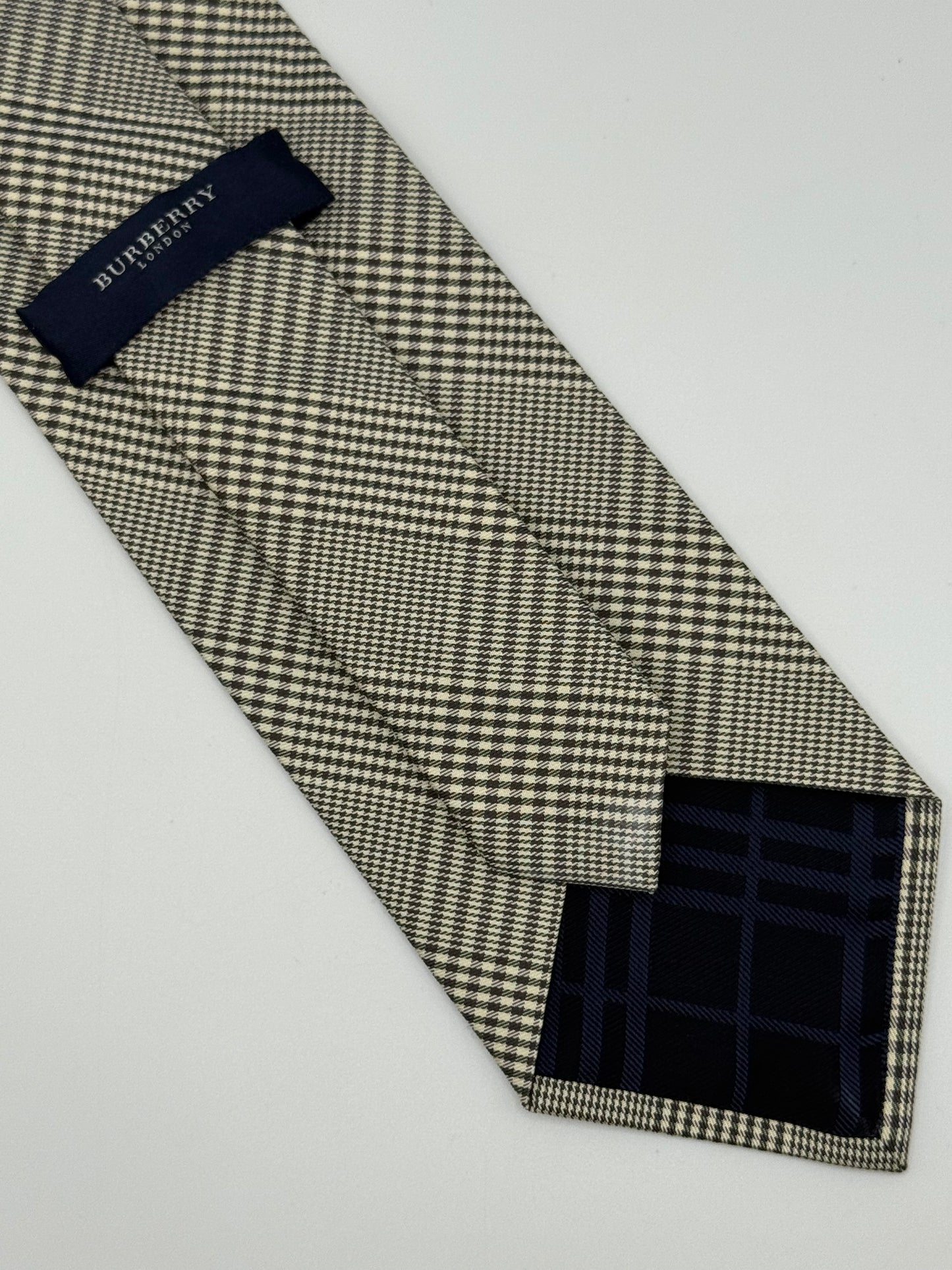 Check silk tie