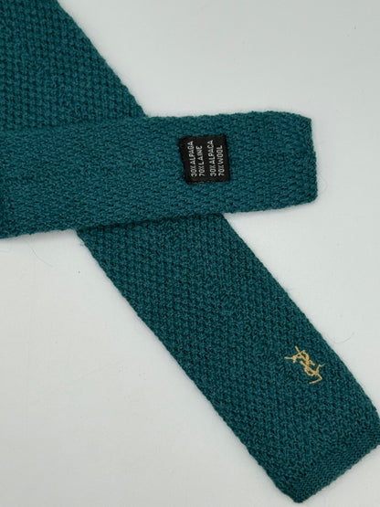Tricot wool tie